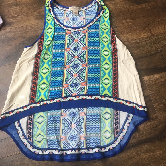 TANK TOP - Picture 4 of 8